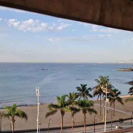 Lanzarote Playa Y Mar דירה *